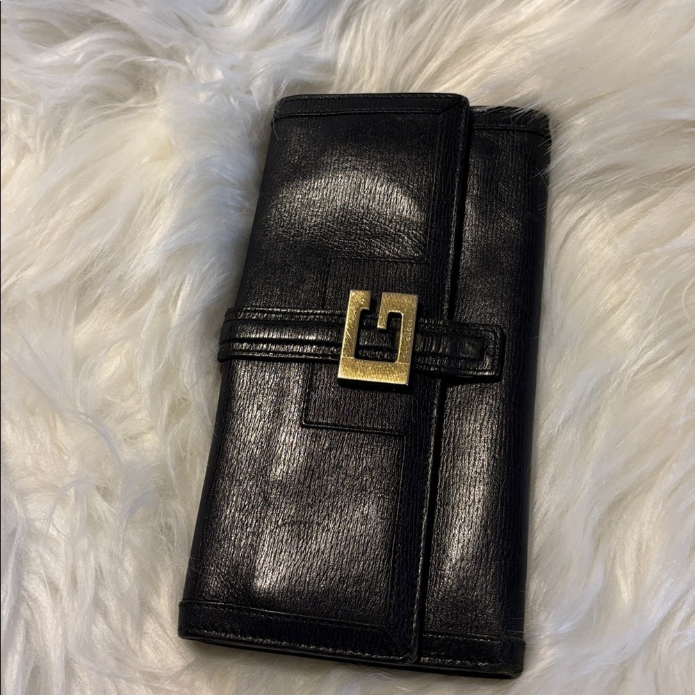 Authentic Gucci Black Leather Wallet